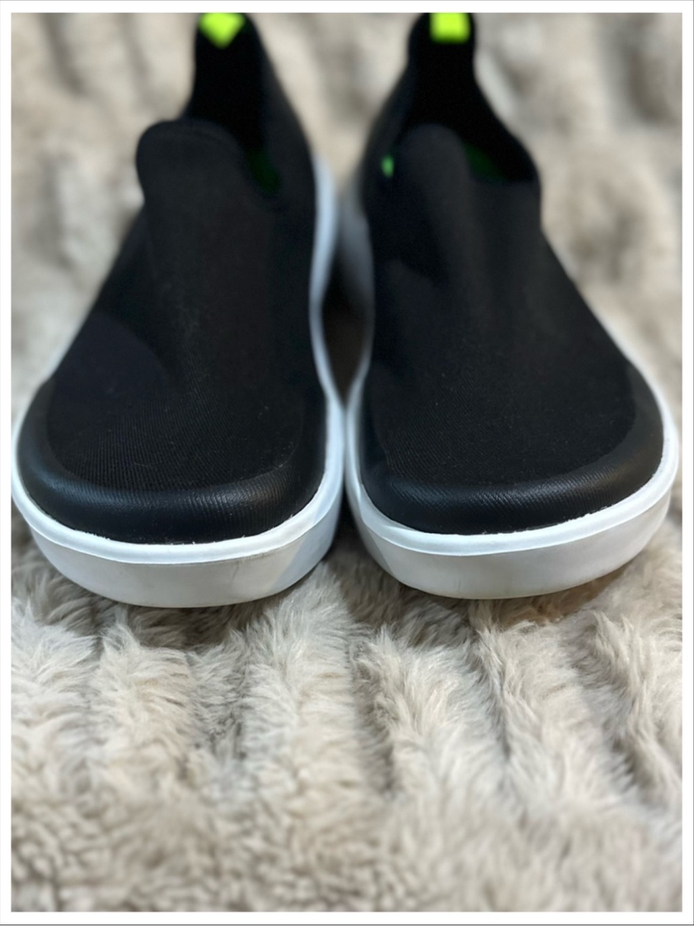OOFOS OOmg Sport Slip-On Sneakers ~ Size 9.5 ~ Item #SN602 - Picture 4 of 8